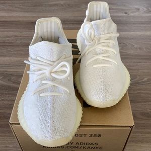 Yeezy Boost 350 V2